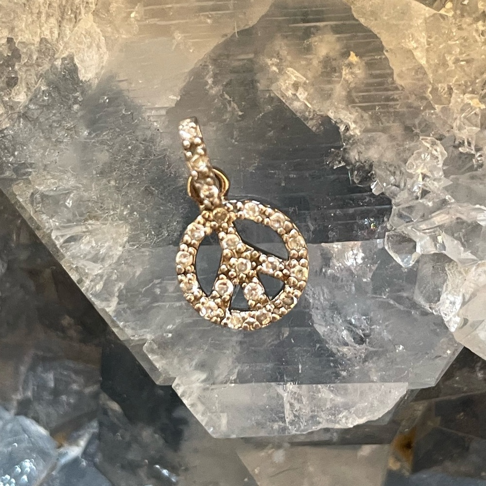Elegant Silver Peace Sign Pendant